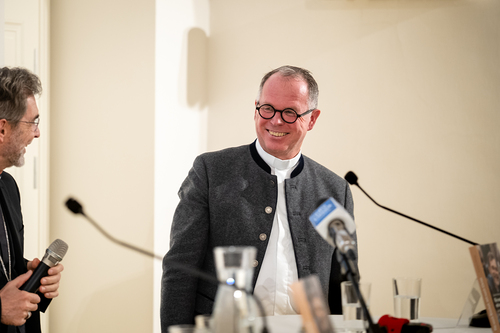 Buchpräsentation Für euch Bischof, mit euch Christ